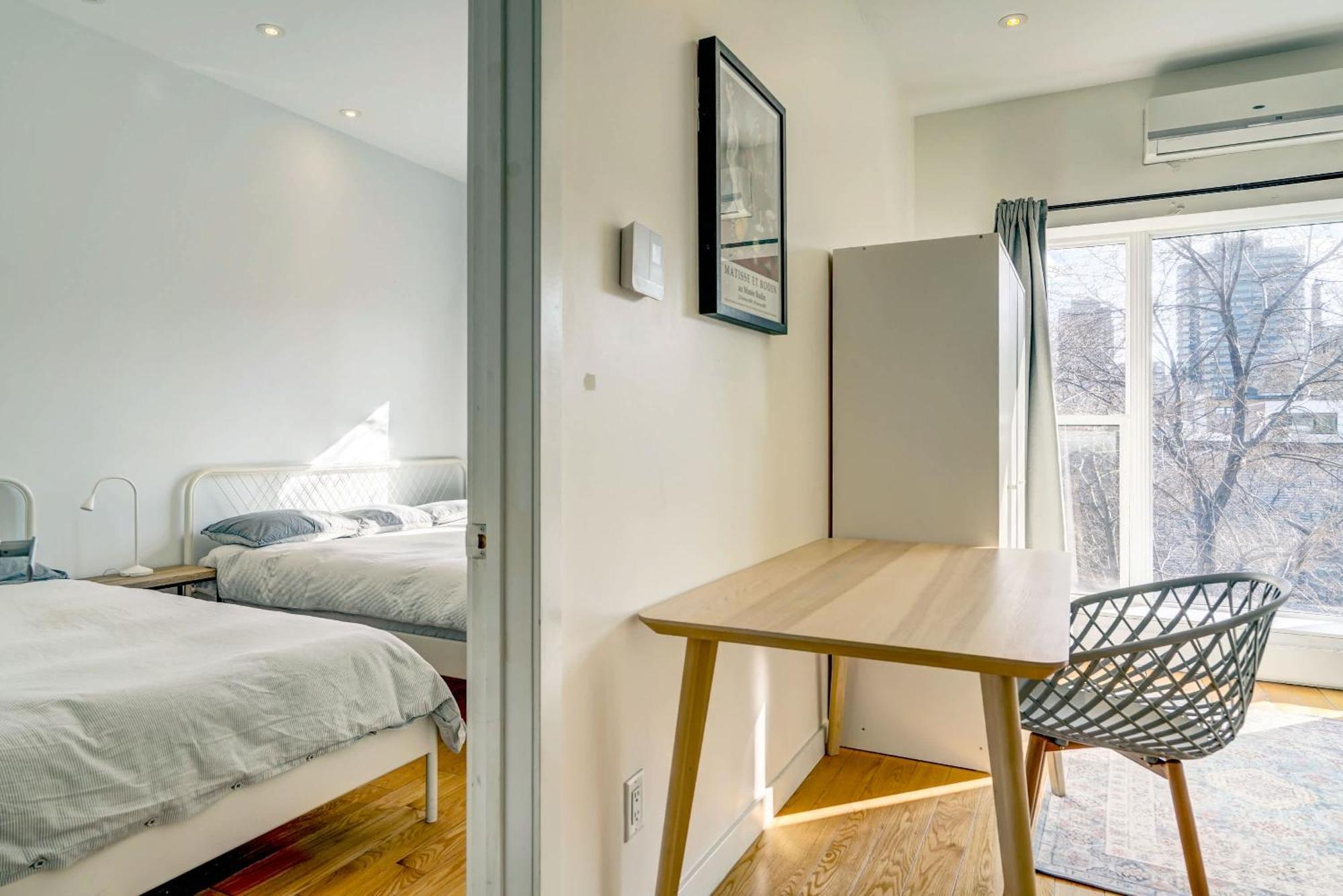 Appartement Spacious Group Haven Near Trendy St Laurent Montréal